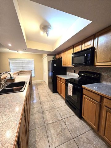 812 SANDALWOOD DRIVE, Plant City, FL 33563