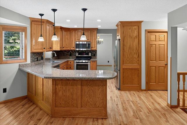 4708 Weston Hills Drive, Eagan, MN 55123