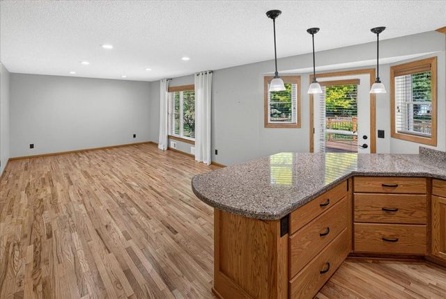 4708 Weston Hills Drive, Eagan, MN 55123