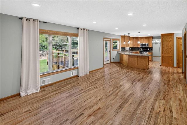 4708 Weston Hills Drive, Eagan, MN 55123
