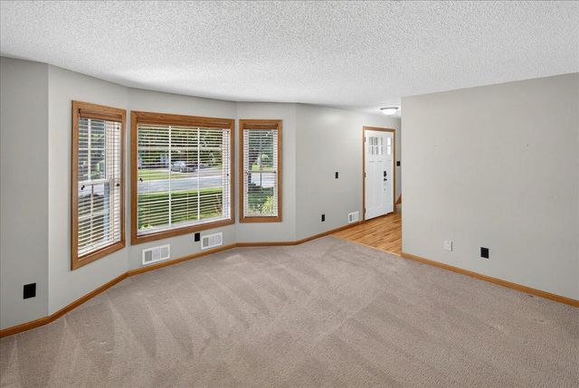 4708 Weston Hills Drive, Eagan, MN 55123