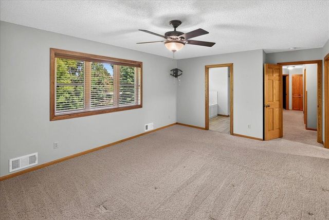 4708 Weston Hills Drive, Eagan, MN 55123