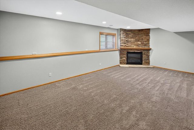 4708 Weston Hills Drive, Eagan, MN 55123