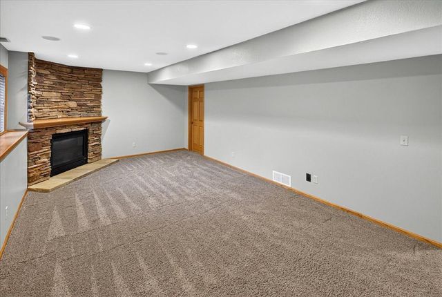 4708 Weston Hills Drive, Eagan, MN 55123