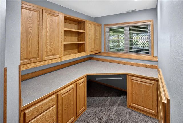 4708 Weston Hills Drive, Eagan, MN 55123