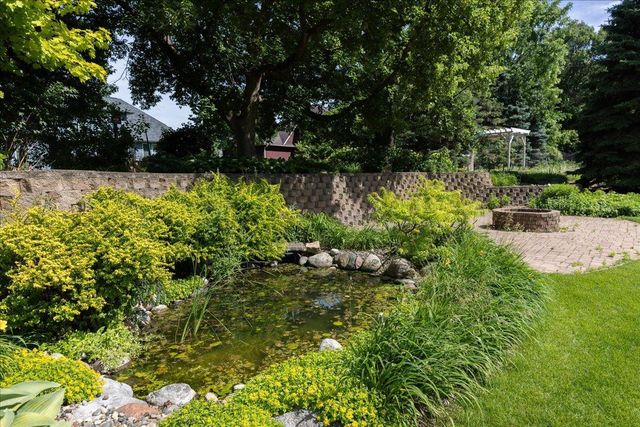 4708 Weston Hills Drive, Eagan, MN 55123
