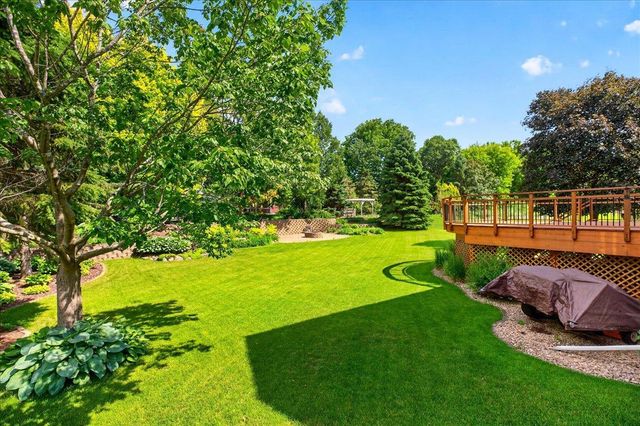 4708 Weston Hills Drive, Eagan, MN 55123