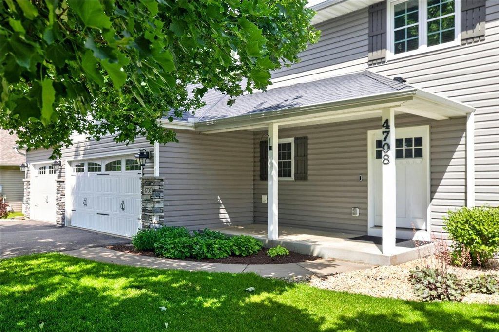 4708 Weston Hills Drive, Eagan, MN 55123 — photo 3