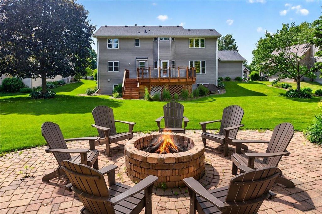 4708 Weston Hills Drive, Eagan, MN 55123 — photo 5