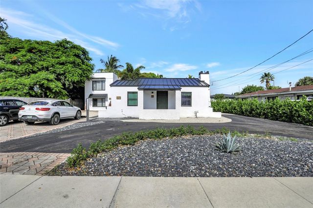 3671 NE 11th Ave A, Oakland Park, FL 33334