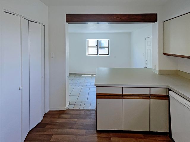 513 FLORIDA Street SE, Albuquerque, NM 87108
