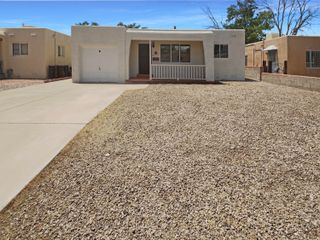513 FLORIDA Street SE, Albuquerque, NM 87108