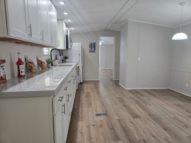 491 Clubhouse Rd., Garden City Beach, SC 29576