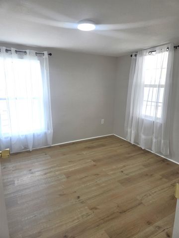 491 Clubhouse Rd., Garden City Beach, SC 29576