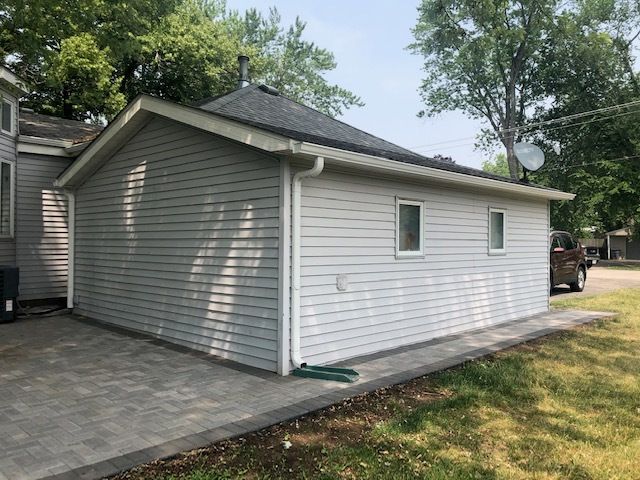 32 Heather Drive, Crystal Lake, IL 60014