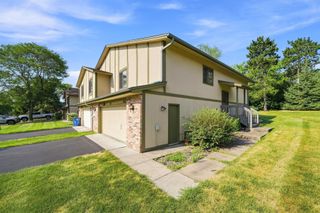 4233 Thornhill Lane, Vadnais Heights, MN 55127