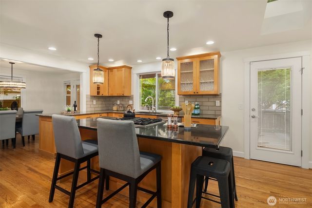 14828 31st Avenue SE, Bothell, WA 98012