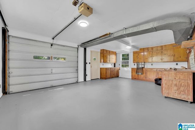 301 W RIDGEWOOD ROAD, Jasper, AL 35504