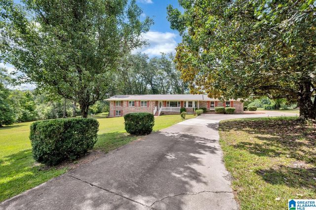 301 W RIDGEWOOD ROAD, Jasper, AL 35504