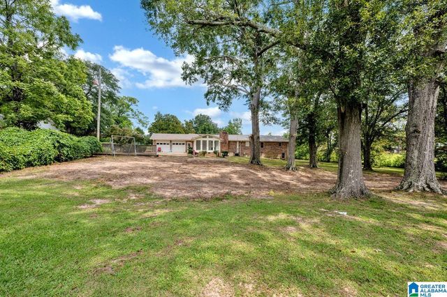 301 W RIDGEWOOD ROAD, Jasper, AL 35504