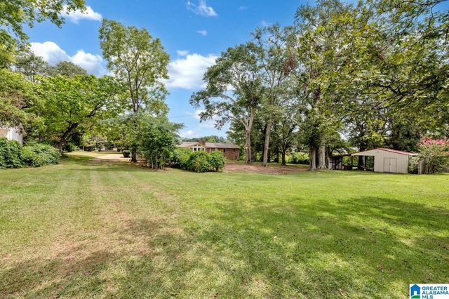 301 W RIDGEWOOD ROAD, Jasper, AL 35504