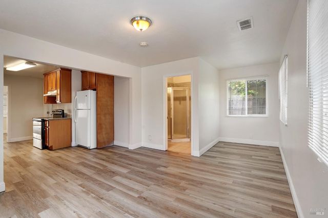 615 Vervais Ave, Vallejo, CA 94591