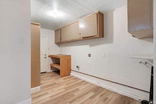 615 Vervais Ave, Vallejo, CA 94591