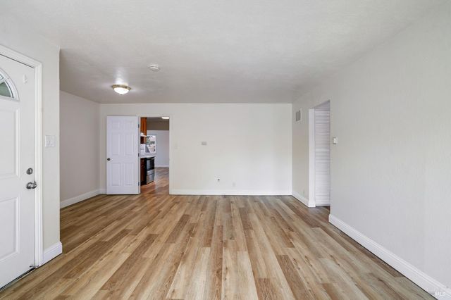 615 Vervais Ave, Vallejo, CA 94591