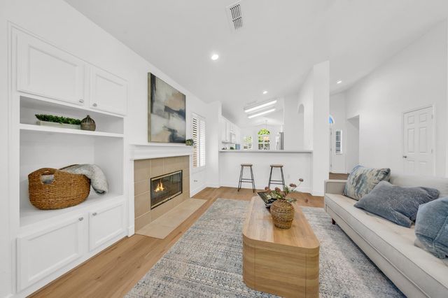 4090 Sylvan Glen Ln, Roseville, CA 95747