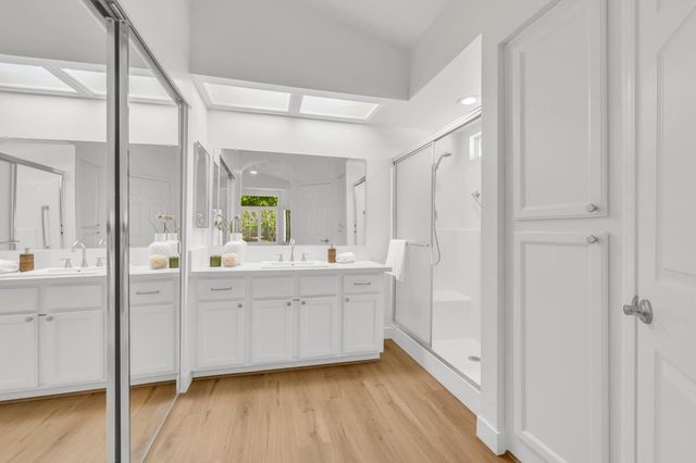 4090 Sylvan Glen Ln, Roseville, CA 95747