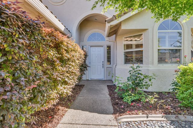 4090 Sylvan Glen Ln, Roseville, CA 95747