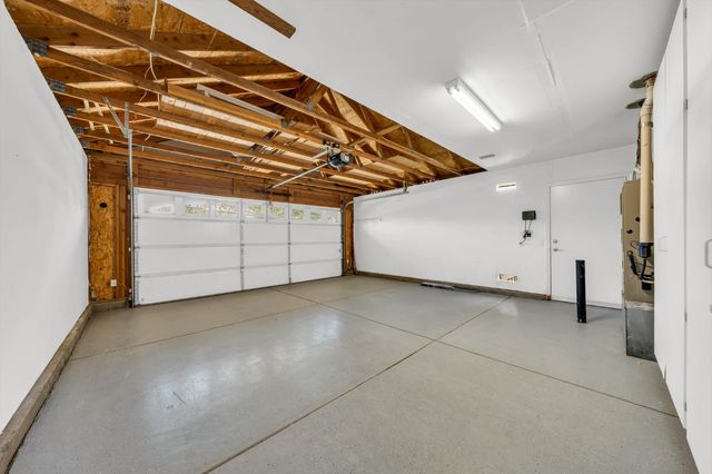 4090 Sylvan Glen Ln, Roseville, CA 95747