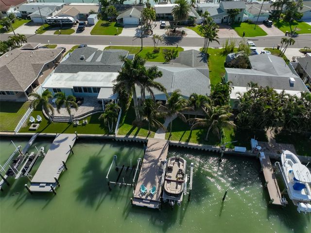 538 LILLIAN DRIVE, Madeira Beach, FL 33708