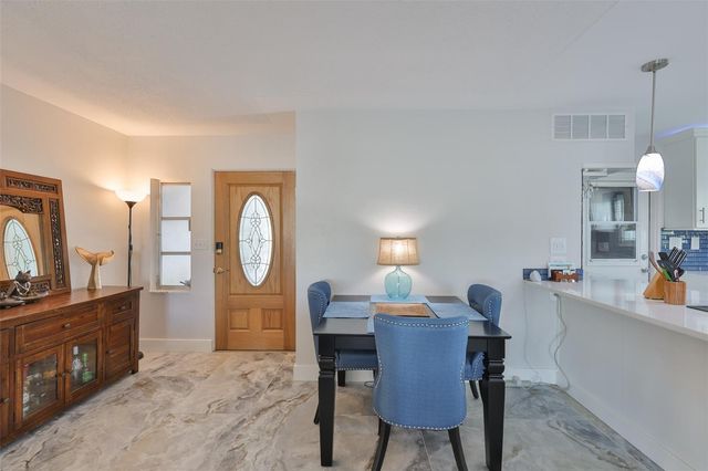 538 LILLIAN DRIVE, Madeira Beach, FL 33708