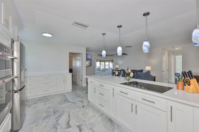 538 LILLIAN DRIVE, Madeira Beach, FL 33708