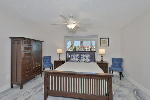 538 LILLIAN DRIVE, Madeira Beach, FL 33708