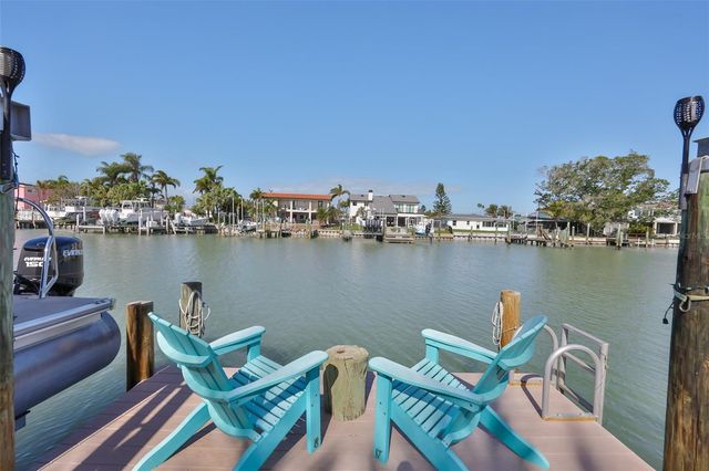 538 LILLIAN DRIVE, Madeira Beach, FL 33708