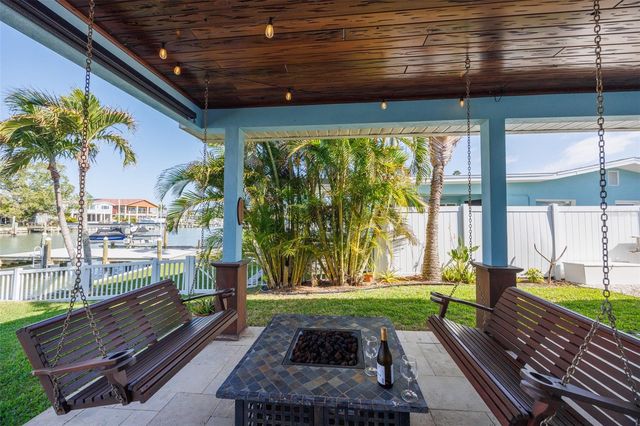 538 LILLIAN DRIVE, Madeira Beach, FL 33708