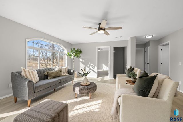 406 N Cherry St Street, Lennox, SD 57039