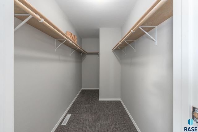 406 N Cherry St Street, Lennox, SD 57039