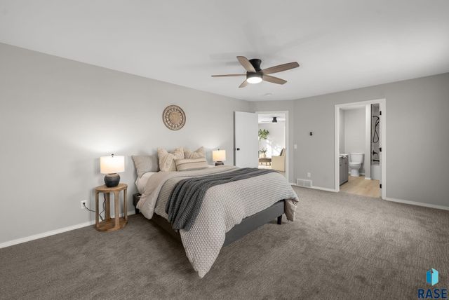 406 N Cherry St Street, Lennox, SD 57039