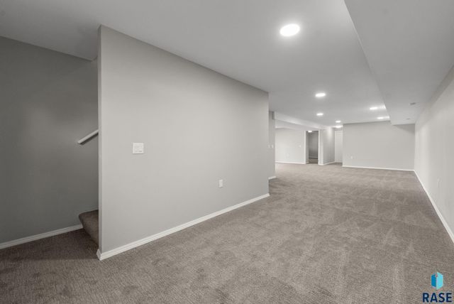 406 N Cherry St Street, Lennox, SD 57039