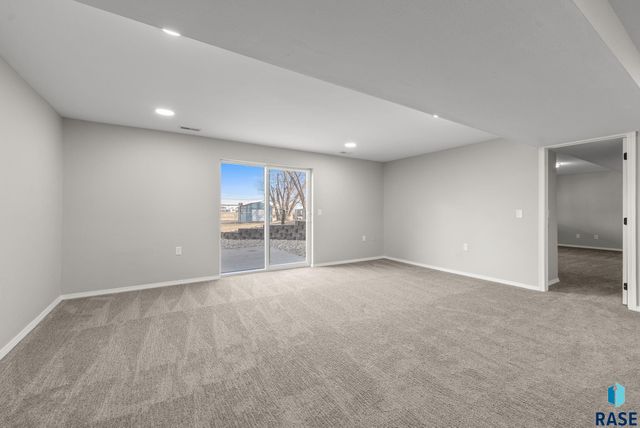 406 N Cherry St Street, Lennox, SD 57039