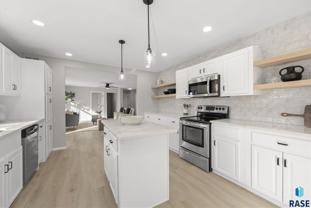 406 N Cherry St Street, Lennox, SD 57039