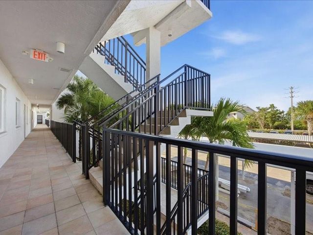 8911 MIDNIGHT PASS ROAD 208, Sarasota, FL 34242