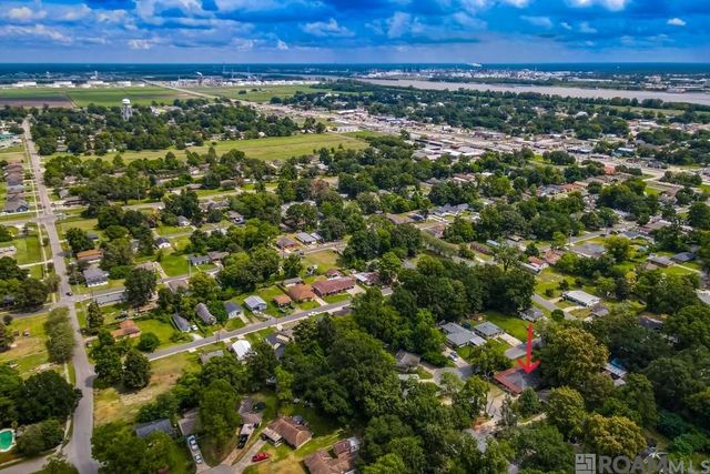508 Eucalyptus St, Port Allen, LA 70767