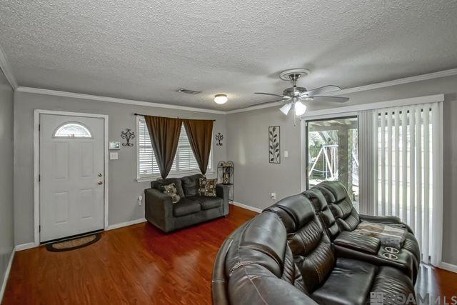 508 Eucalyptus St, Port Allen, LA 70767