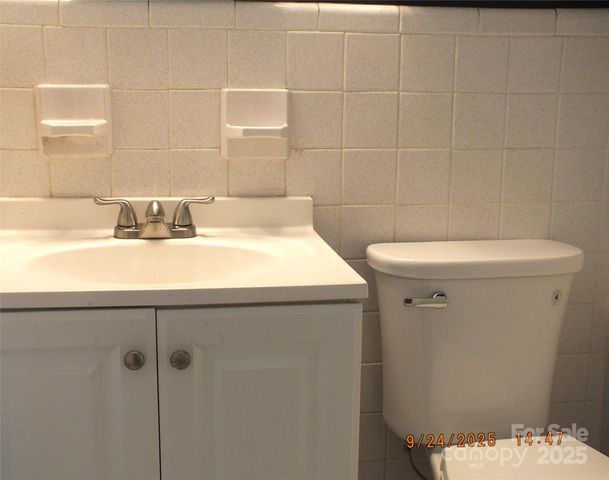 1402 University Drive, Lancaster, SC 29720