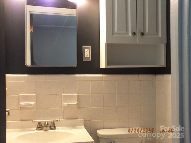 1402 University Drive, Lancaster, SC 29720