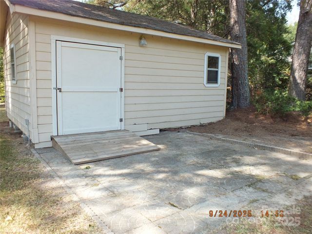 1402 University Drive, Lancaster, SC 29720